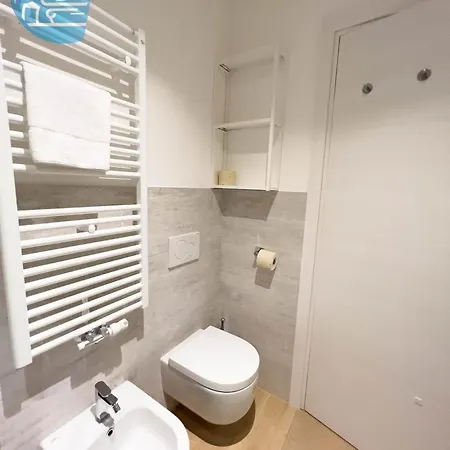 Cavana 5 Tirabora Short Rent * Трієст