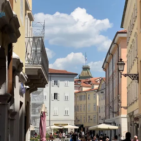 Cavana 5 Tirabora Short Rent شقة *