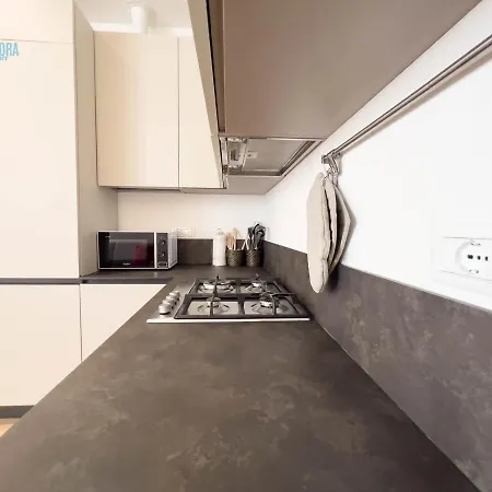 Cavana 5 Tirabora Short Rent Apartmán Terst