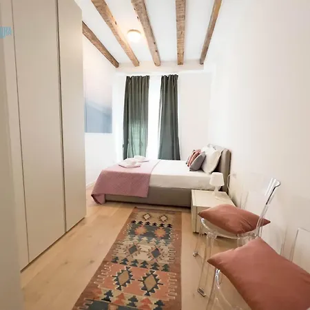 Cavana 5 Tirabora Short Rent *